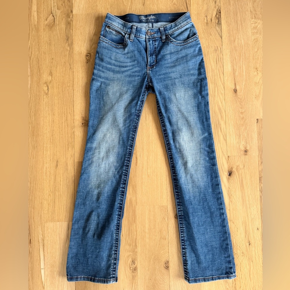 Wrangler Willow Ultimate Riding Jeans Bootcut 7x34 Medium Wash